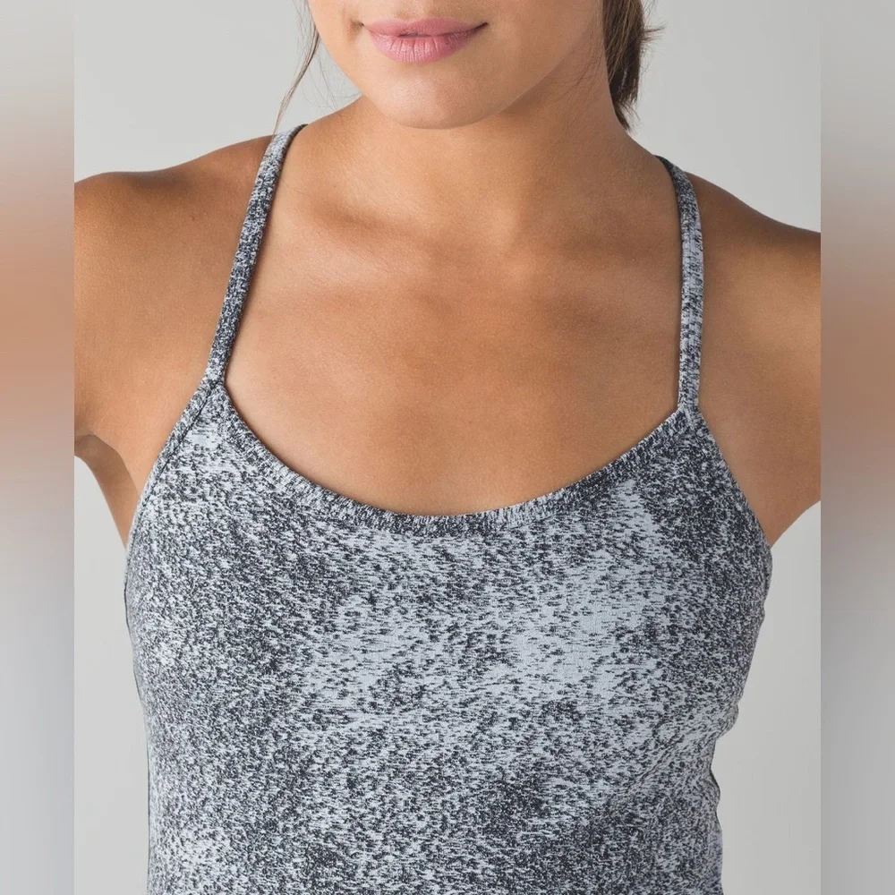 Lululemon‎ Power Y Tank Luon Spray Jacquard White Black Size 6